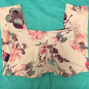 Lululemon leggings🌸
